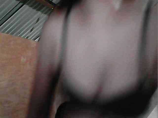 Alicepussylicious webcam