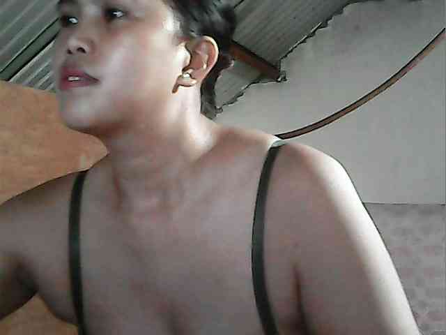 Alicepussylicious webcam