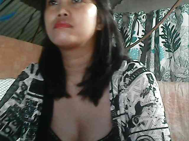 Alicepussylicious webcam