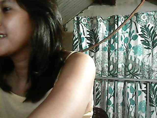 Alicepussylicious webcam