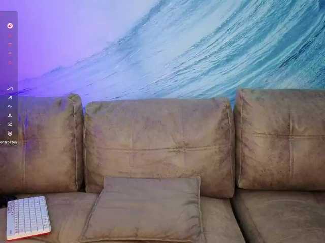 LethalKis live cam on BongaCams