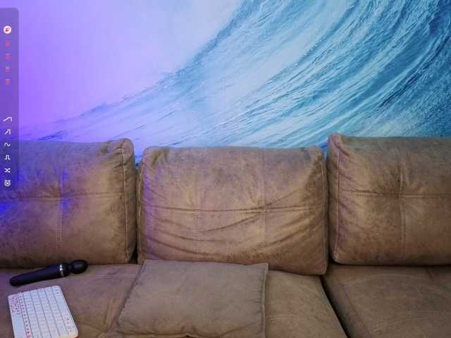 LethalKis live cam on BongaCams
