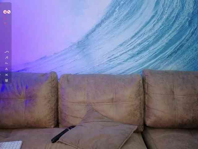LethalKis webcam