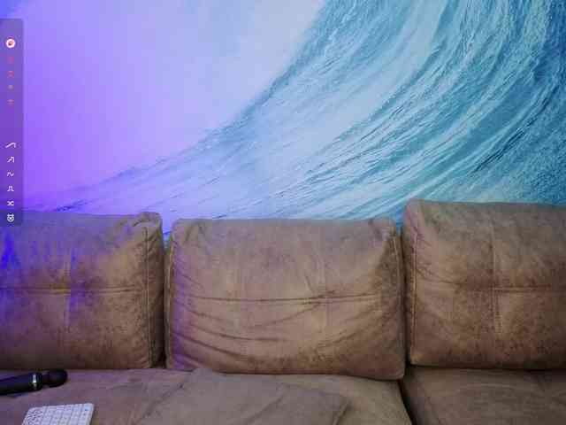 LethalKis webcam