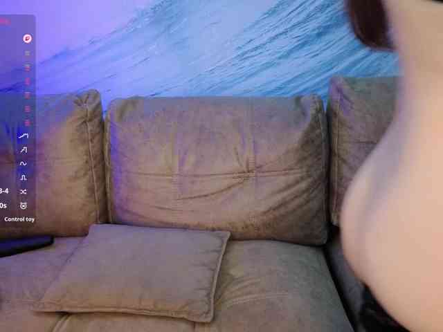 LethalKis webcam