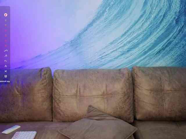 LethalKis webcam