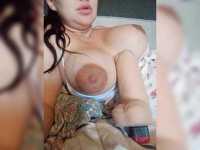 Leyladddd live cam on BongaCams