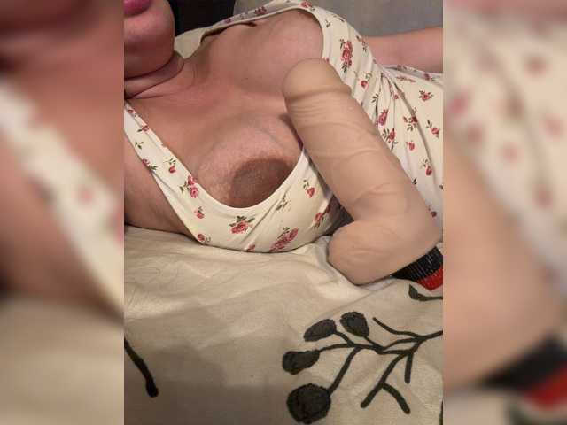 Leyladddd live cam on BongaCams