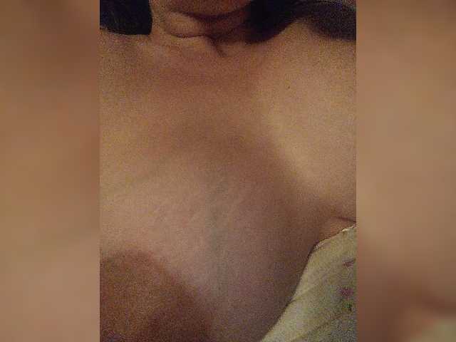 Leyladddd live cam on BongaCams