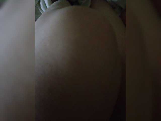 Oksy3's BongaCams show and profile