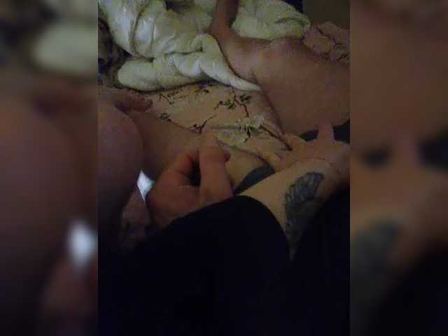 Oksy3 live cam on BongaCams