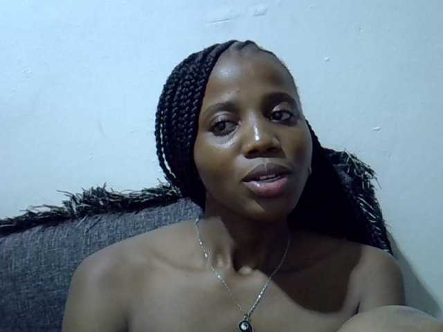 Hotmary01 live cam on BongaCams