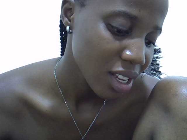 Hotmary01 Live Cam and Statistics on UnifiedCams