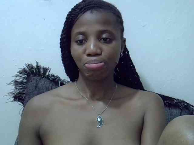 Hotmary01 webcam