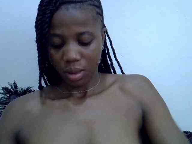 Hotmary01 webcam
