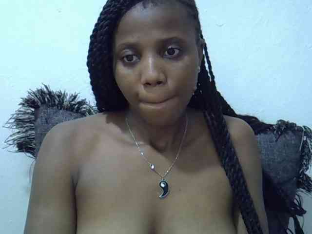 Hotmary01