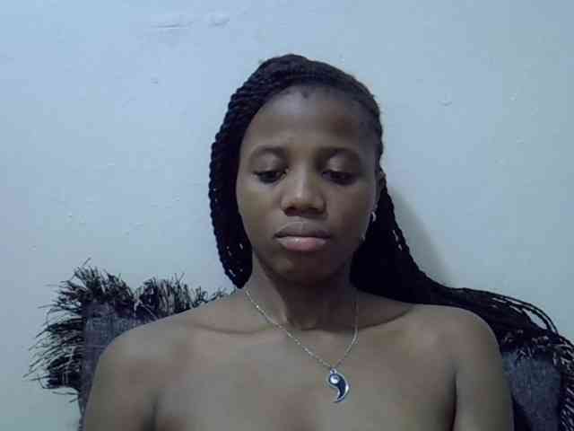 Hotmary01