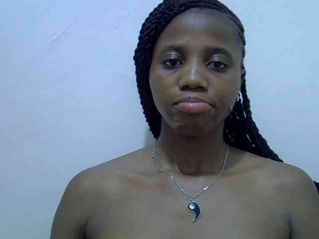 Hotmary01