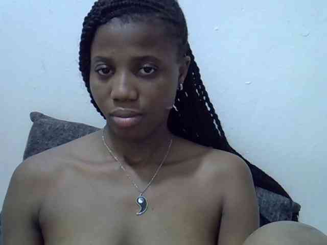 Hotmary01 webcam