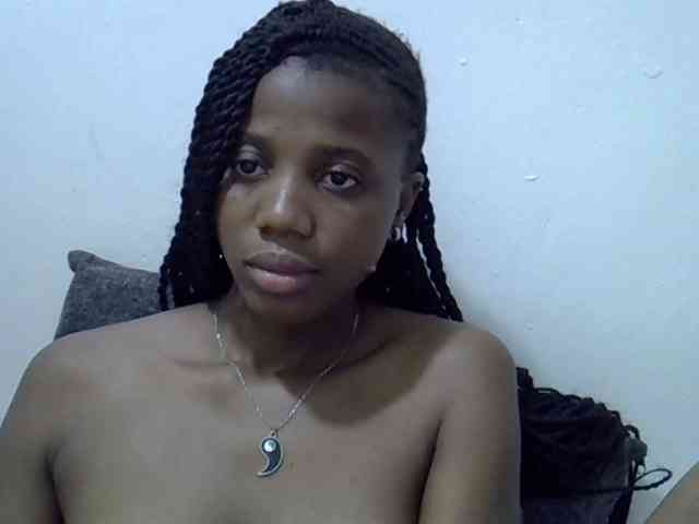 Hotmary01 webcam