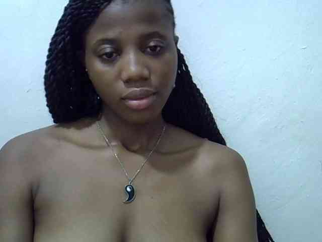 Hotmary01 webcam