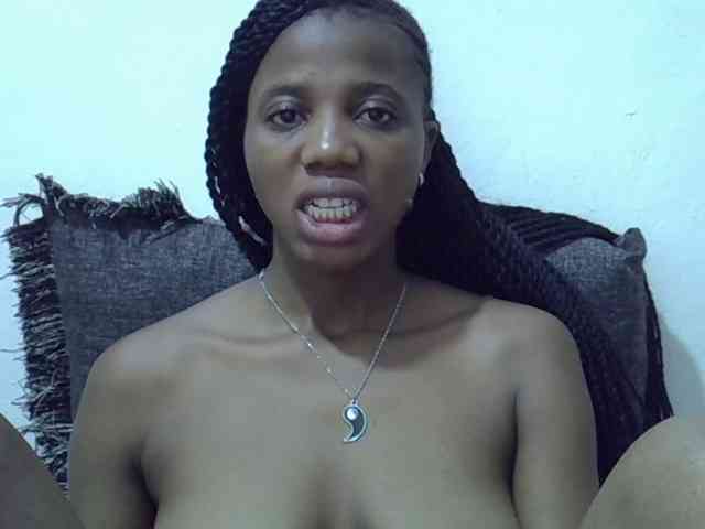 Hotmary01 webcam