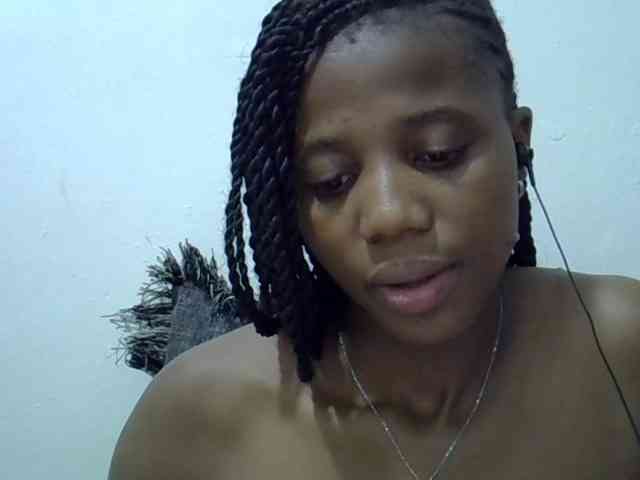 Hotmary01