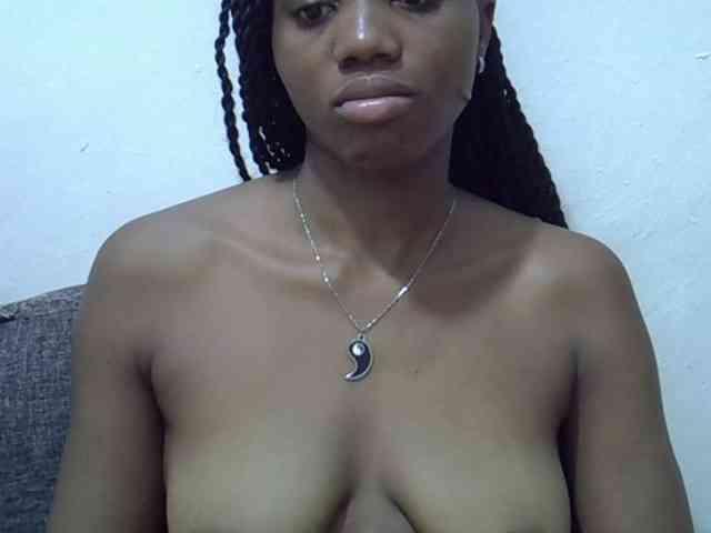 Hotmary01 webcam