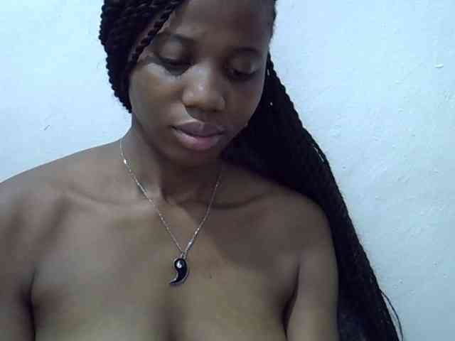 Hotmary01 webcam