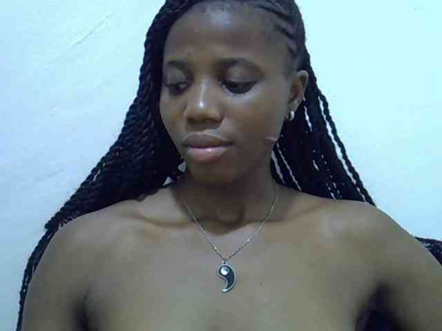 Hotmary01 webcam