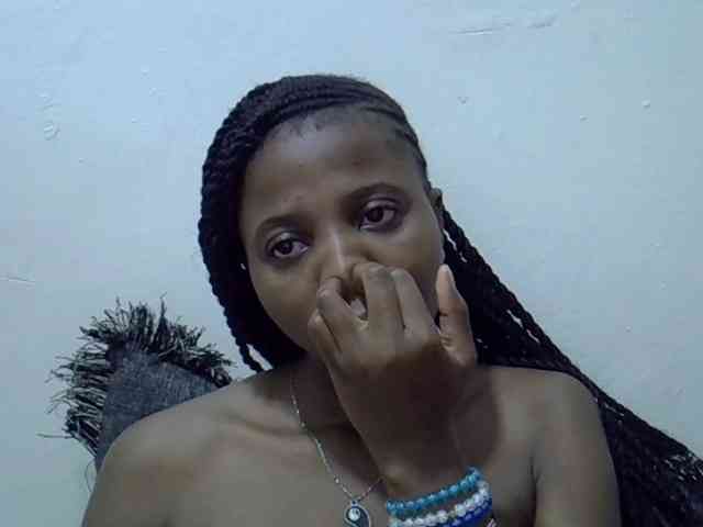 Hotmary01 webcam