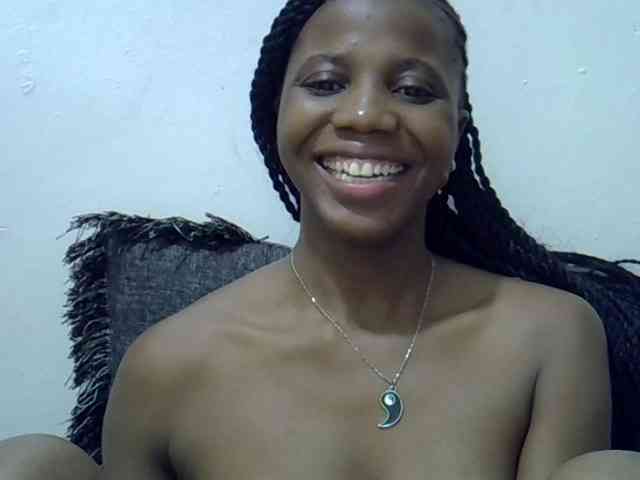 Hotmary01 webcam