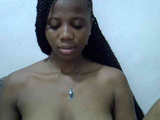 Hotmary01 webcam