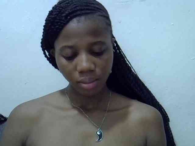 Hotmary01 webcam