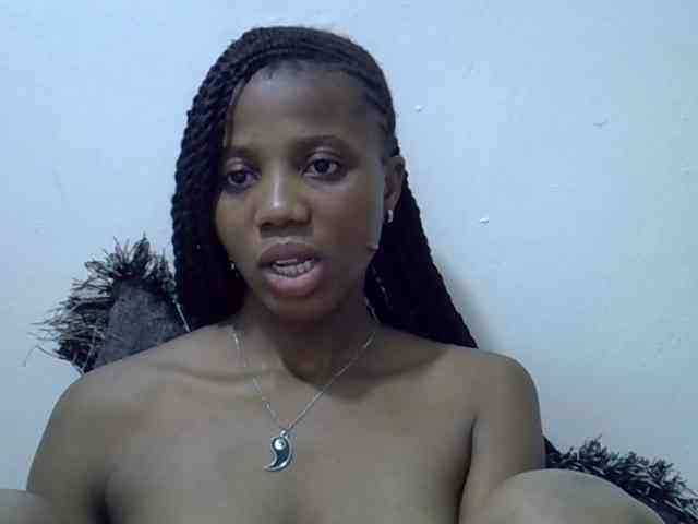 Hotmary01