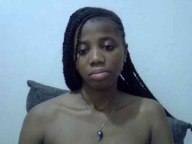Hotmary01 webcam