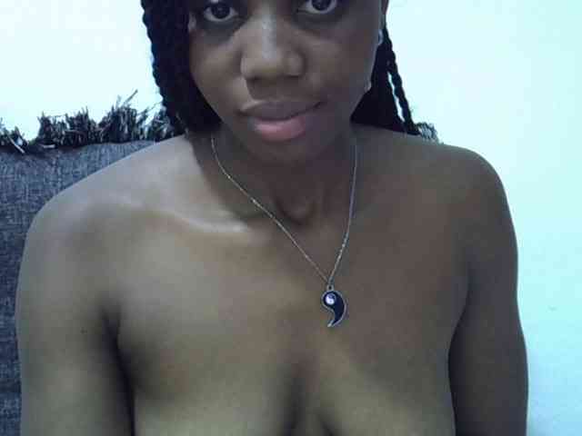 Hotmary01 webcam