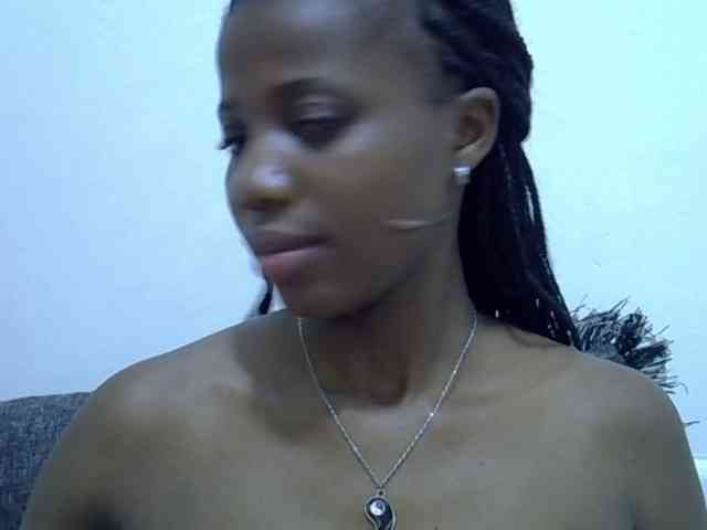 Hotmary01 webcam