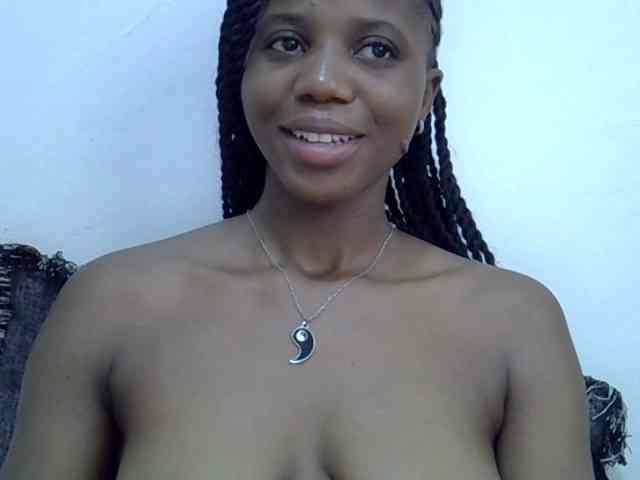Hotmary01 webcam
