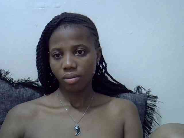 Hotmary01 webcam