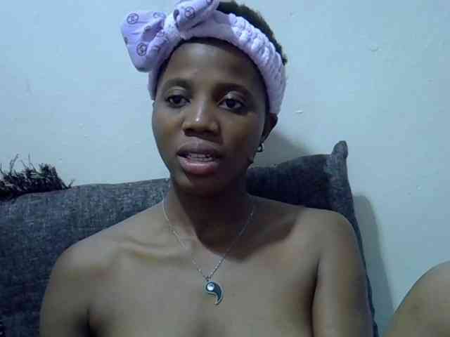 Hotmary01 webcam