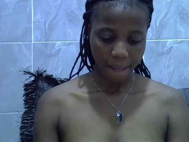 Hotmary01