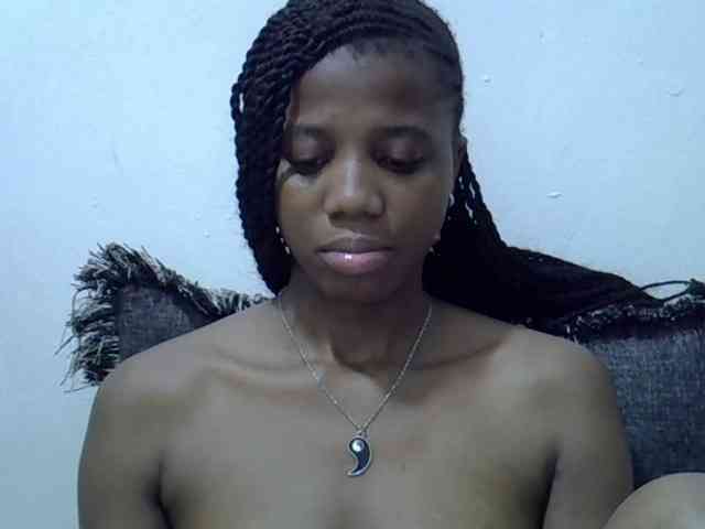 Hotmary01 webcam