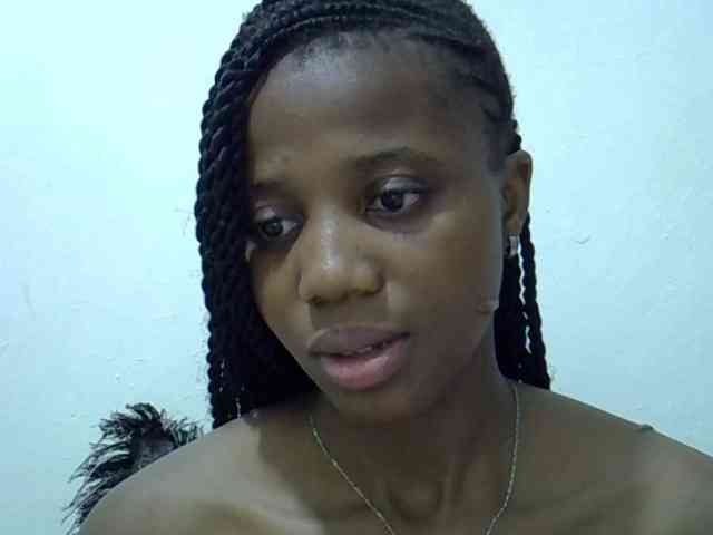 Hotmary01 webcam