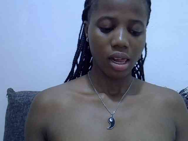 Hotmary01 webcam