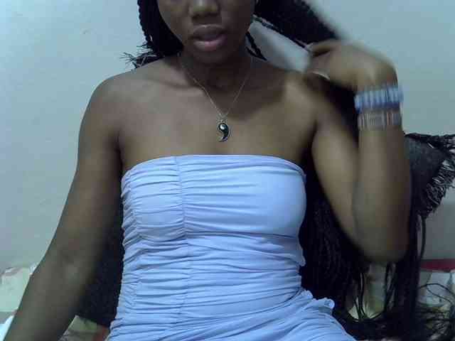 Hotmary01 webcam