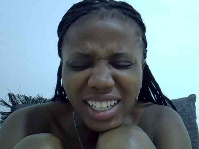 Hotmary01