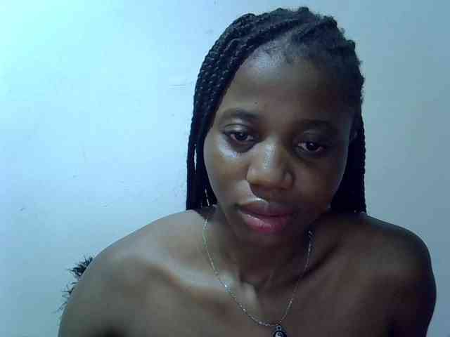 Hotmary01 webcam