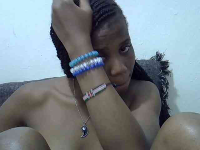 Hotmary01