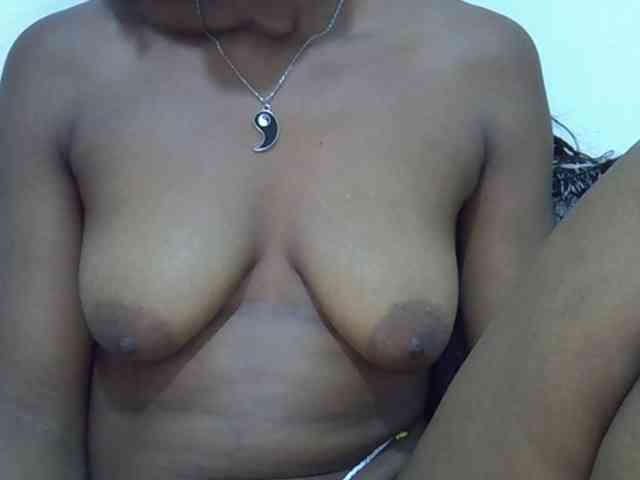 Hotmary01 webcam